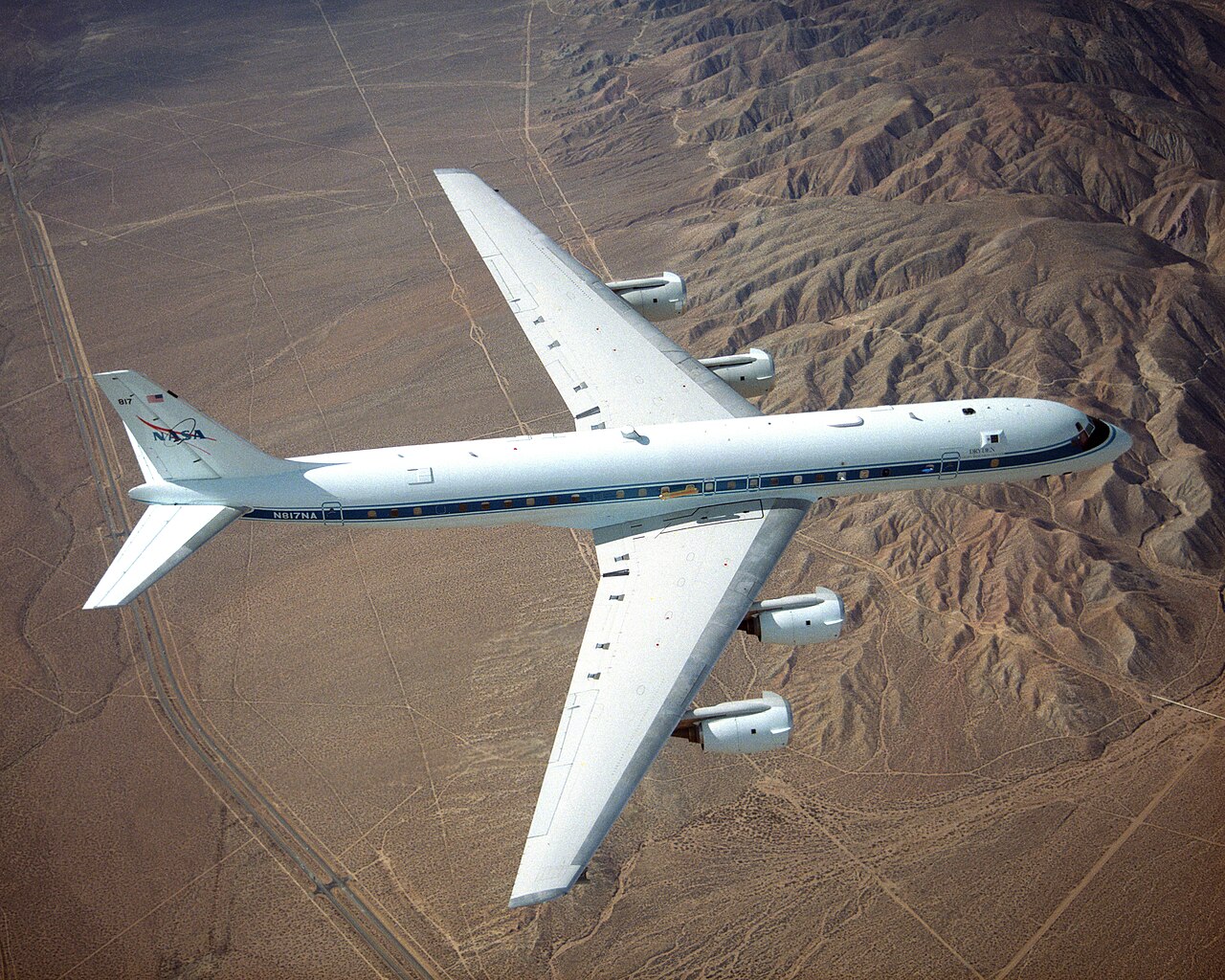 Douglas DC-8 Airborne Laboratory in flight